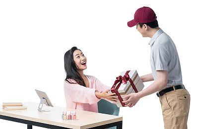 《滚弹吧僵尸》今日发售！弹珠弹不停，僵尸满天飞！